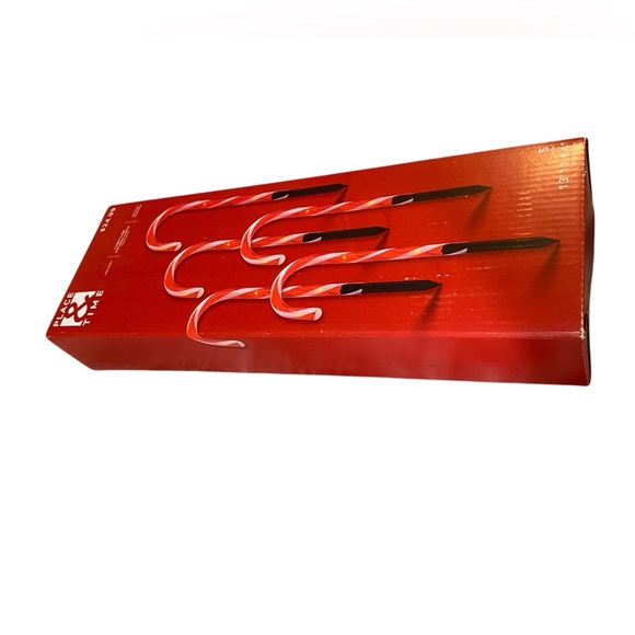 Pathway Candy Cane Lights, Time & Place - Picture 8 of 9